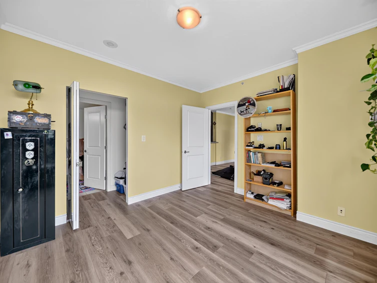 1101-11 E Royal Avenue, New Westminster, BC, V3L 0A8 - 14
