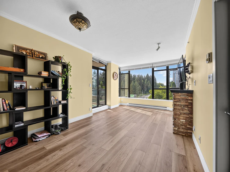 1101-11 E Royal Avenue, New Westminster, BC, V3L 0A8 - 10
