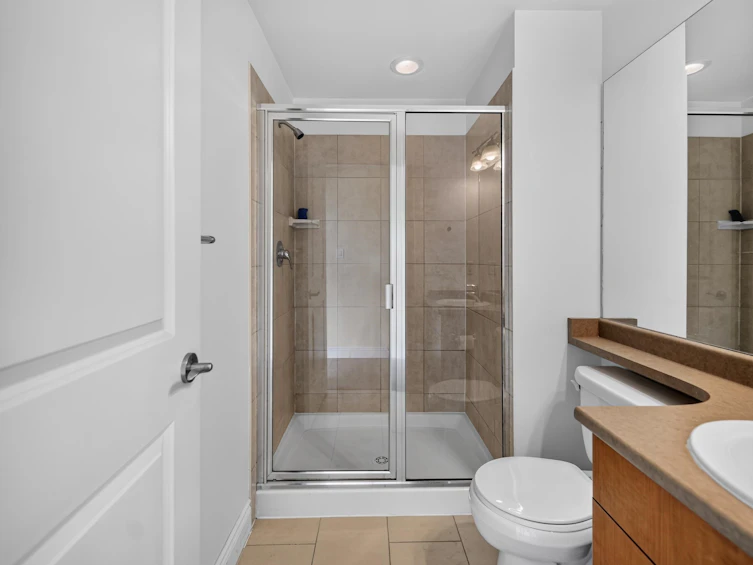 1101-11 E Royal Avenue, New Westminster, BC, V3L 0A8 - 24