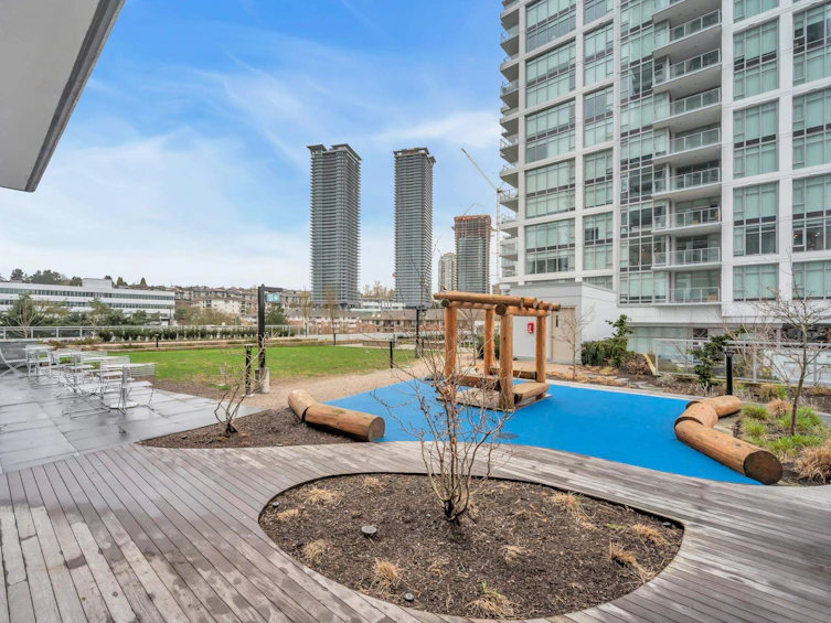 TH302-2351 Beta Avenue, Burnaby, BC, V5C 0M2 - 31