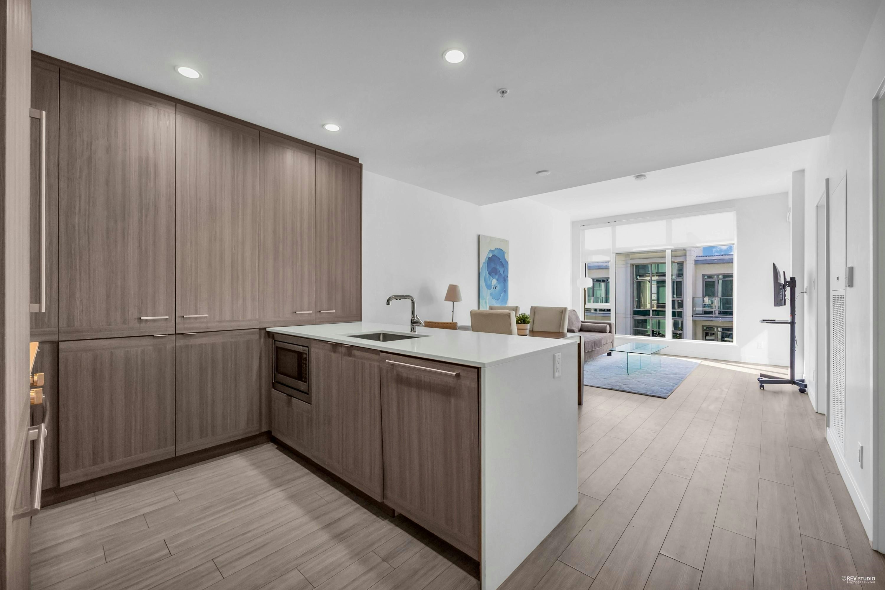 TH302-2351 Beta Avenue, Burnaby, BC, V5C 0M2 - 6