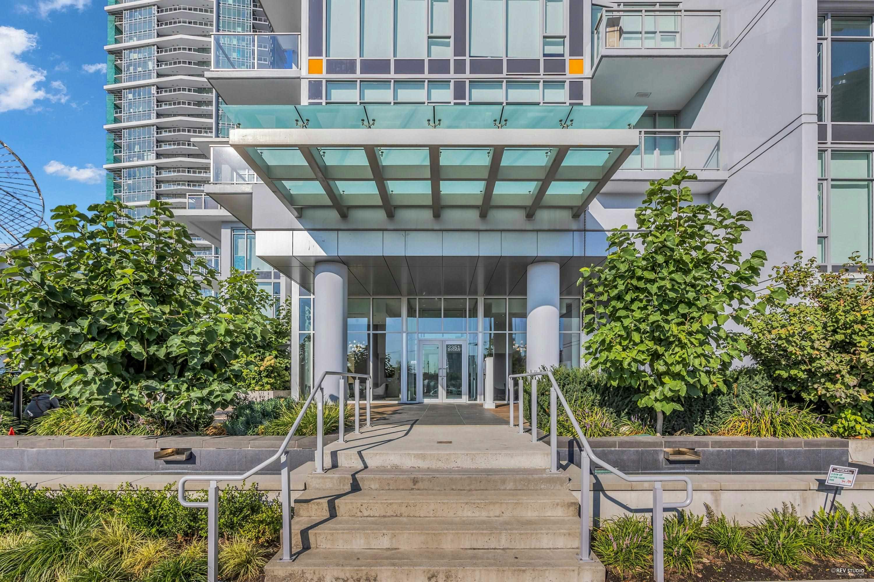 TH302-2351 Beta Avenue, Burnaby, BC, V5C 0M2 - 33