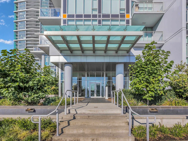 TH302-2351 Beta Avenue, Burnaby, BC, V5C 0M2 - 33