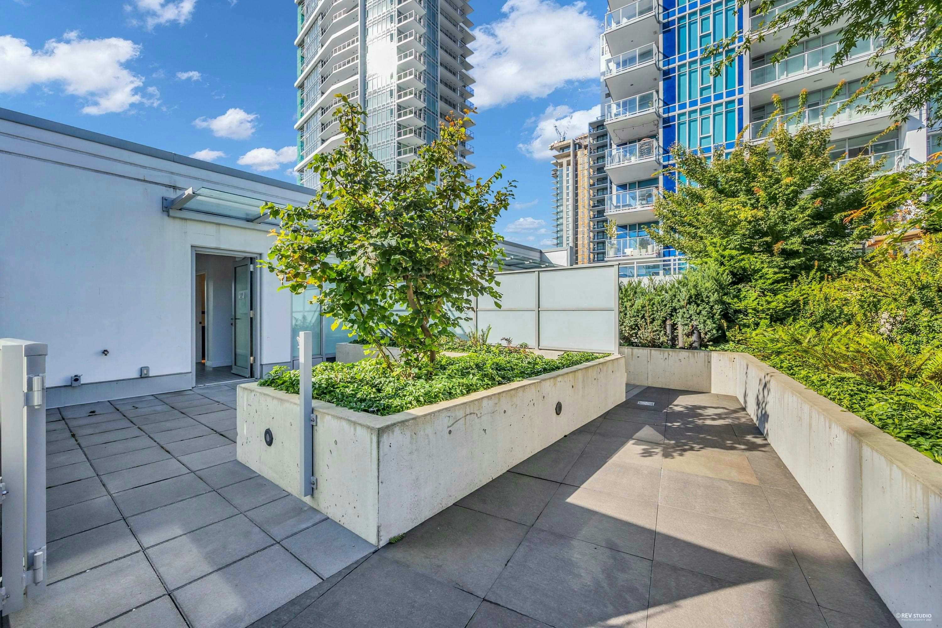 TH302-2351 Beta Avenue, Burnaby, BC, V5C 0M2 - 23