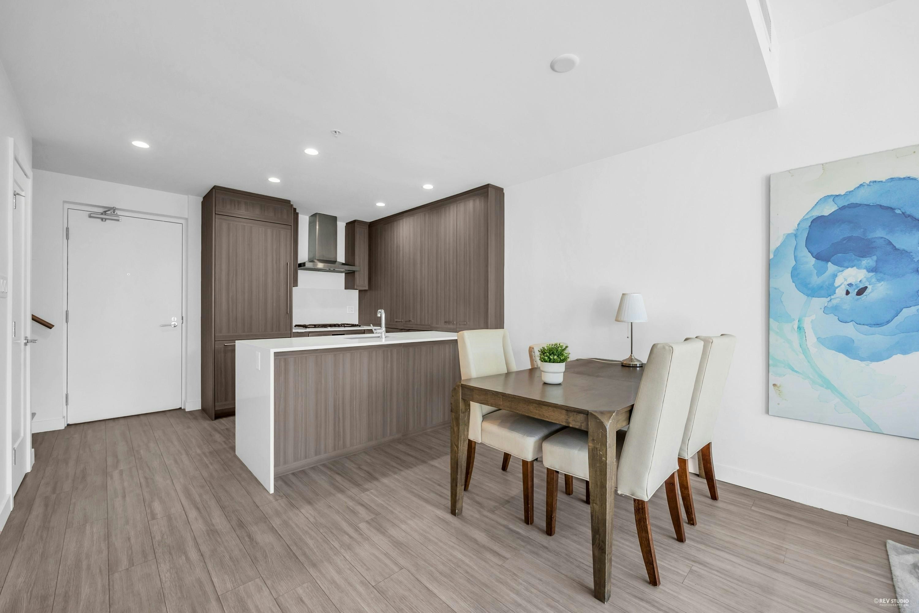 TH302-2351 Beta Avenue, Burnaby, BC, V5C 0M2 - 5