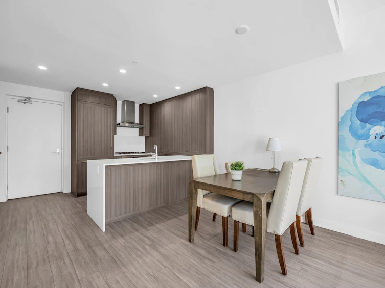 TH302-2351 Beta Avenue, Burnaby, BC, V5C 0M2 - 5