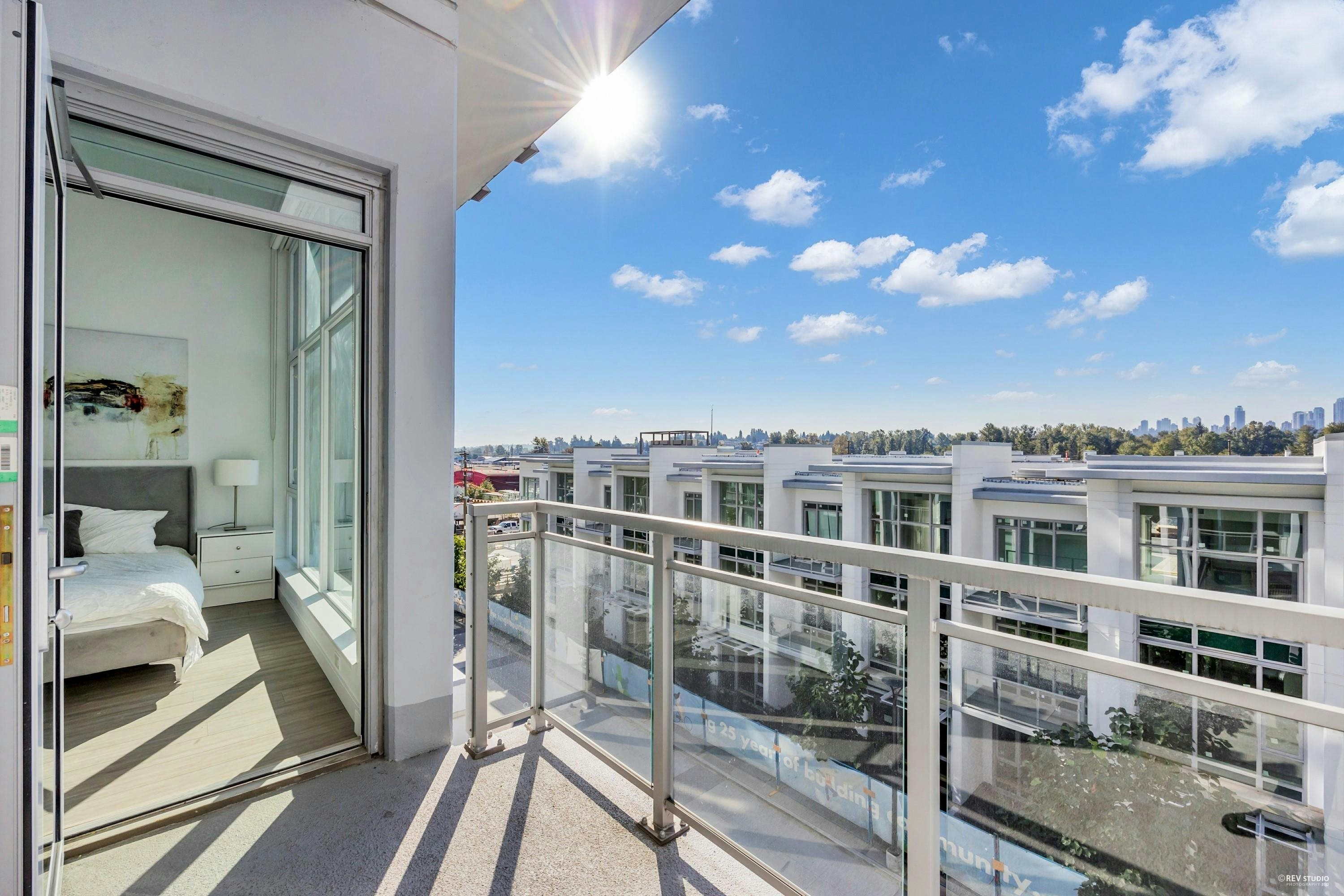 TH302-2351 Beta Avenue, Burnaby, BC, V5C 0M2 - 20