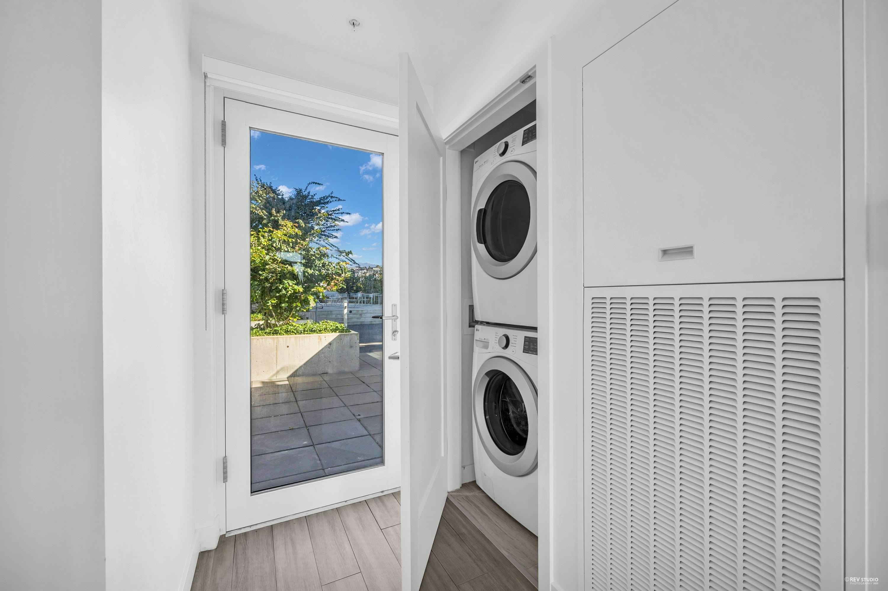 TH302-2351 Beta Avenue, Burnaby, BC, V5C 0M2 - 19