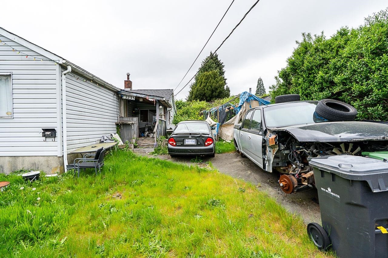 2235 Edinburgh Street - 5