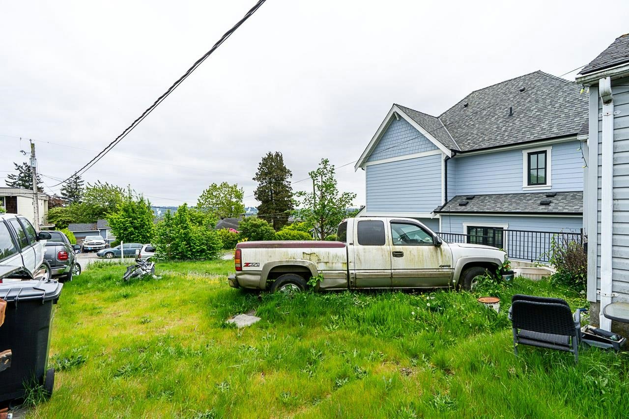 2235 Edinburgh Street, New Westminster, BC, V3M 2Y2 - 6