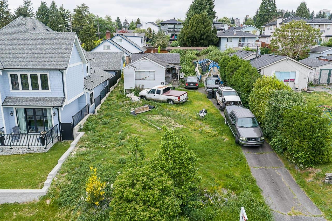 2235 Edinburgh Street, New Westminster, BC, V3M 2Y2 - 34