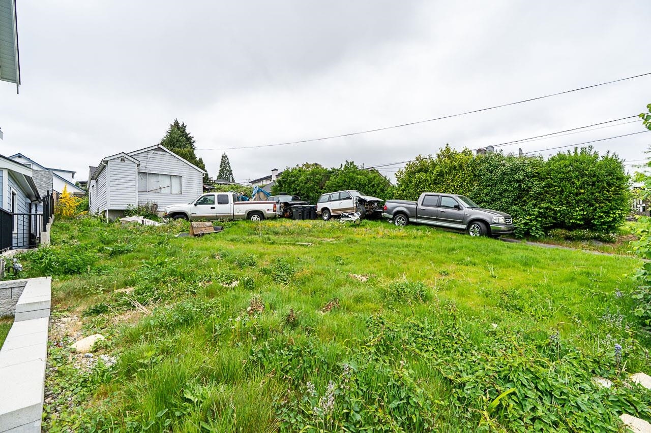 2235 Edinburgh Street - 2