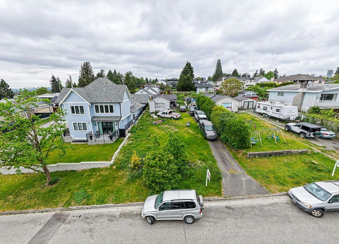 2233 Edinburgh Street, New Westminster, BC, V3M 2Y2 - 38