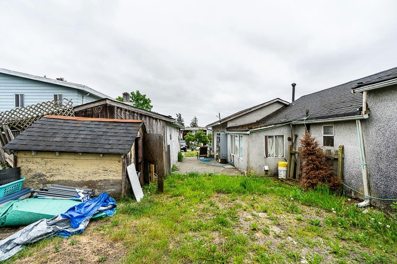 2233 Edinburgh Street, New Westminster, BC, V3M 2Y2 - 9