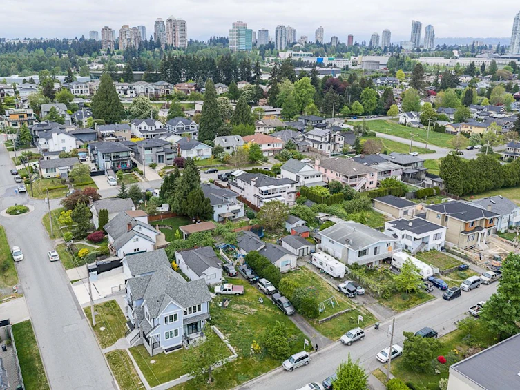 2233 Edinburgh Street, New Westminster, BC, V3M 2Y2 - 33