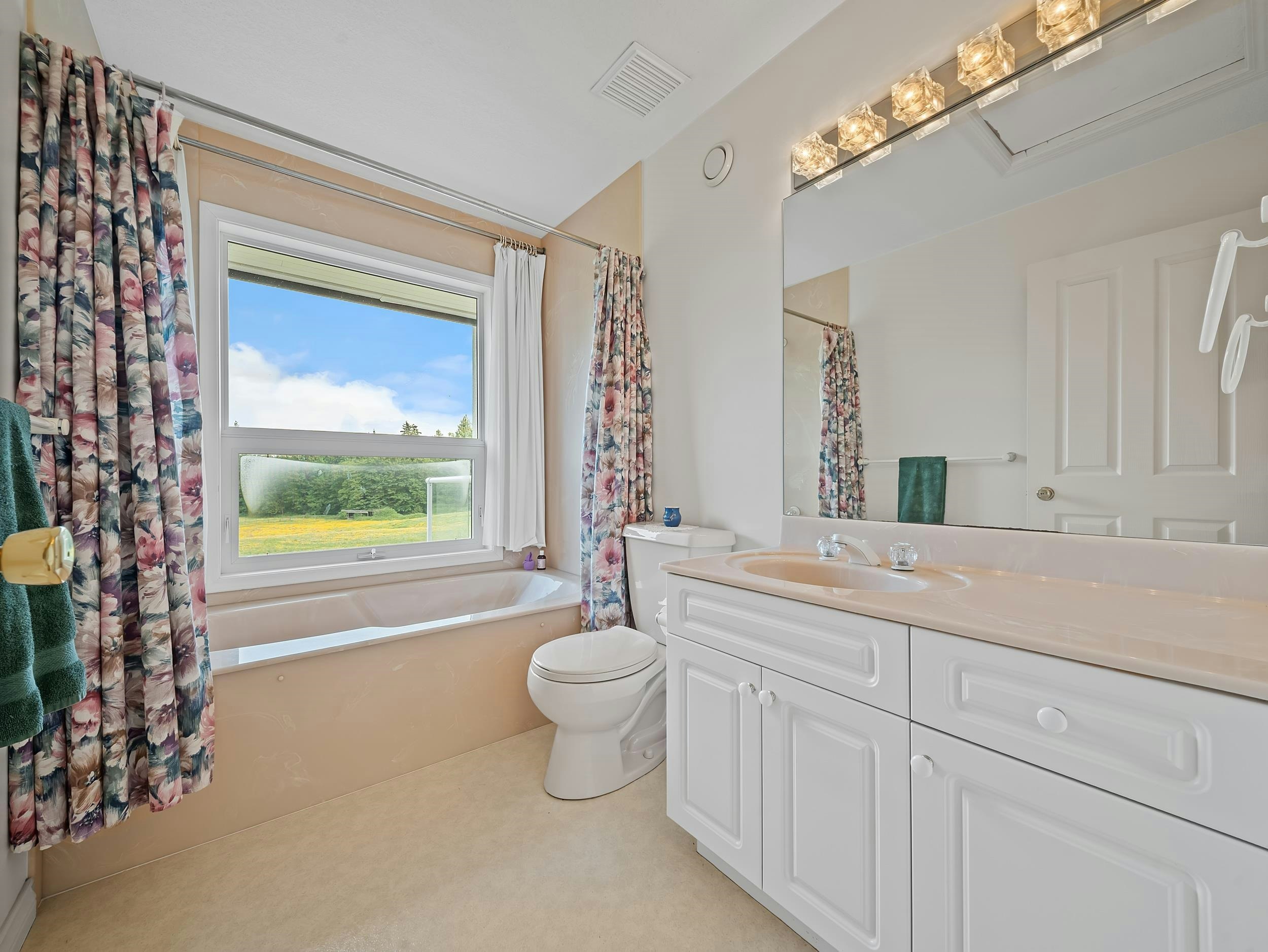 29598 Galahad Crescent, Abbotsford, BC, V4X 2E4 - 25