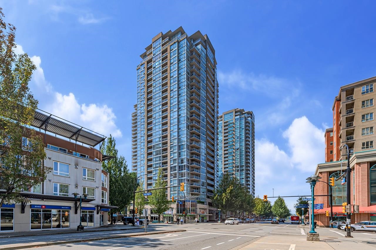 803-2978 Glen Drive, Coquitlam, BC, V3B 0C3
