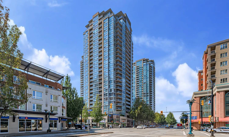 803-2978 Glen Drive