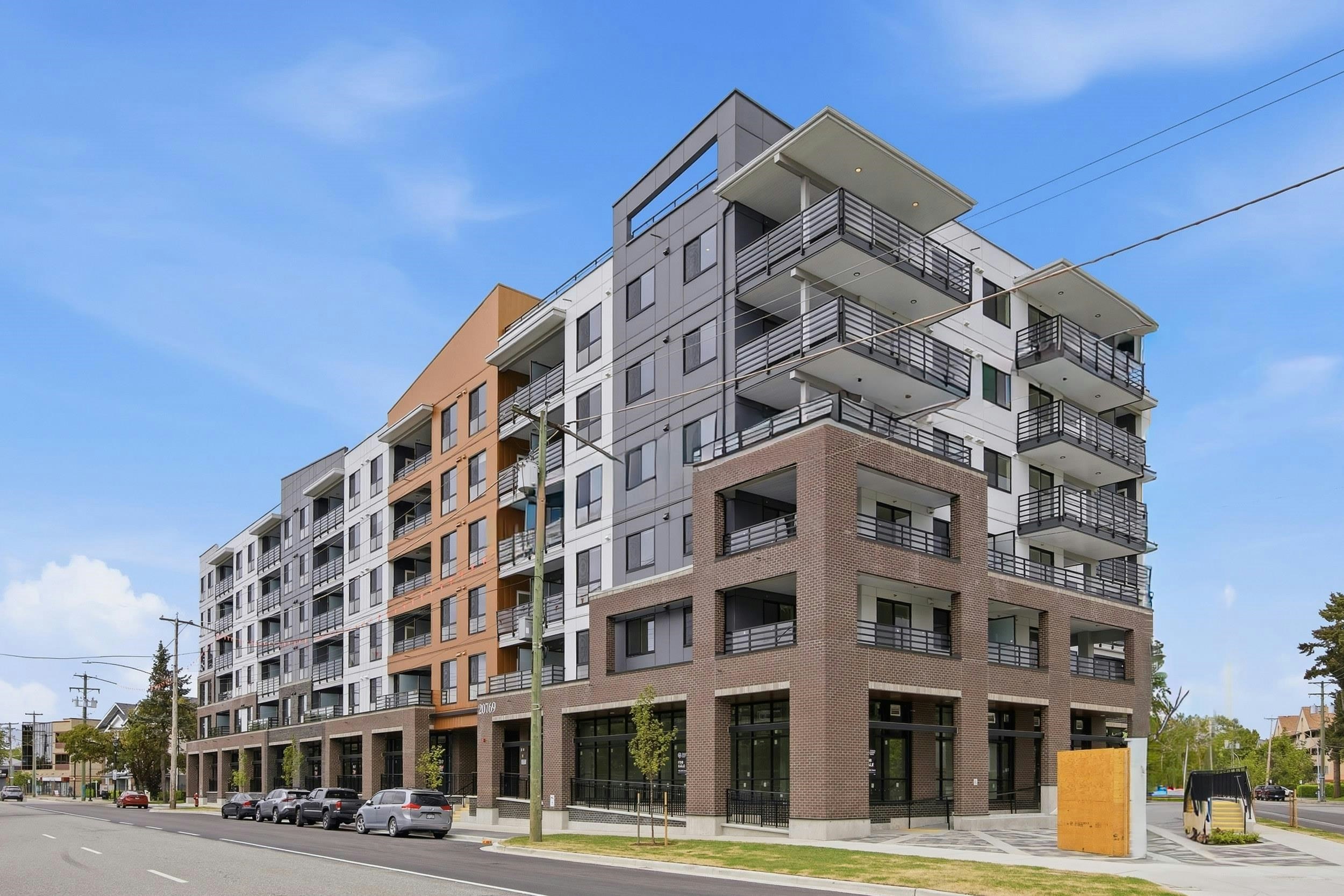 507-20769 Fraser Highway, Langley, BC, V3A 0S4