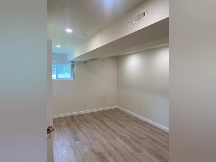 3277 Chesterfield Avenue, North Vancouver, BC, V7N 3M8 - 25