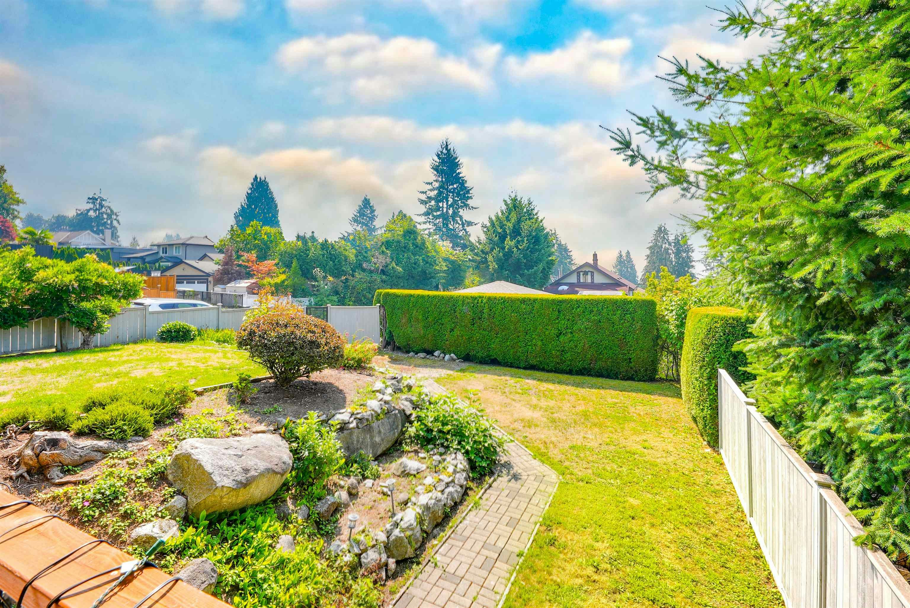3277 Chesterfield Avenue, North Vancouver, BC, V7N 3M8 - 8