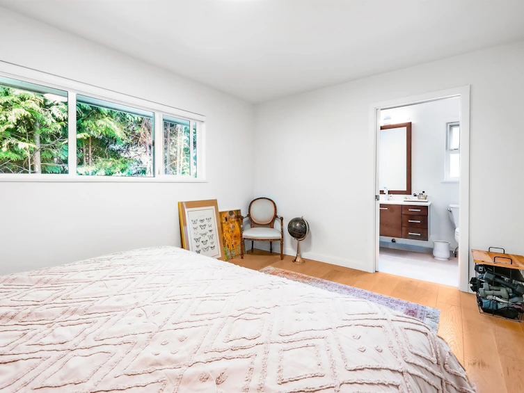 3277 Chesterfield Avenue, North Vancouver, BC, V7N 3M8 - 11