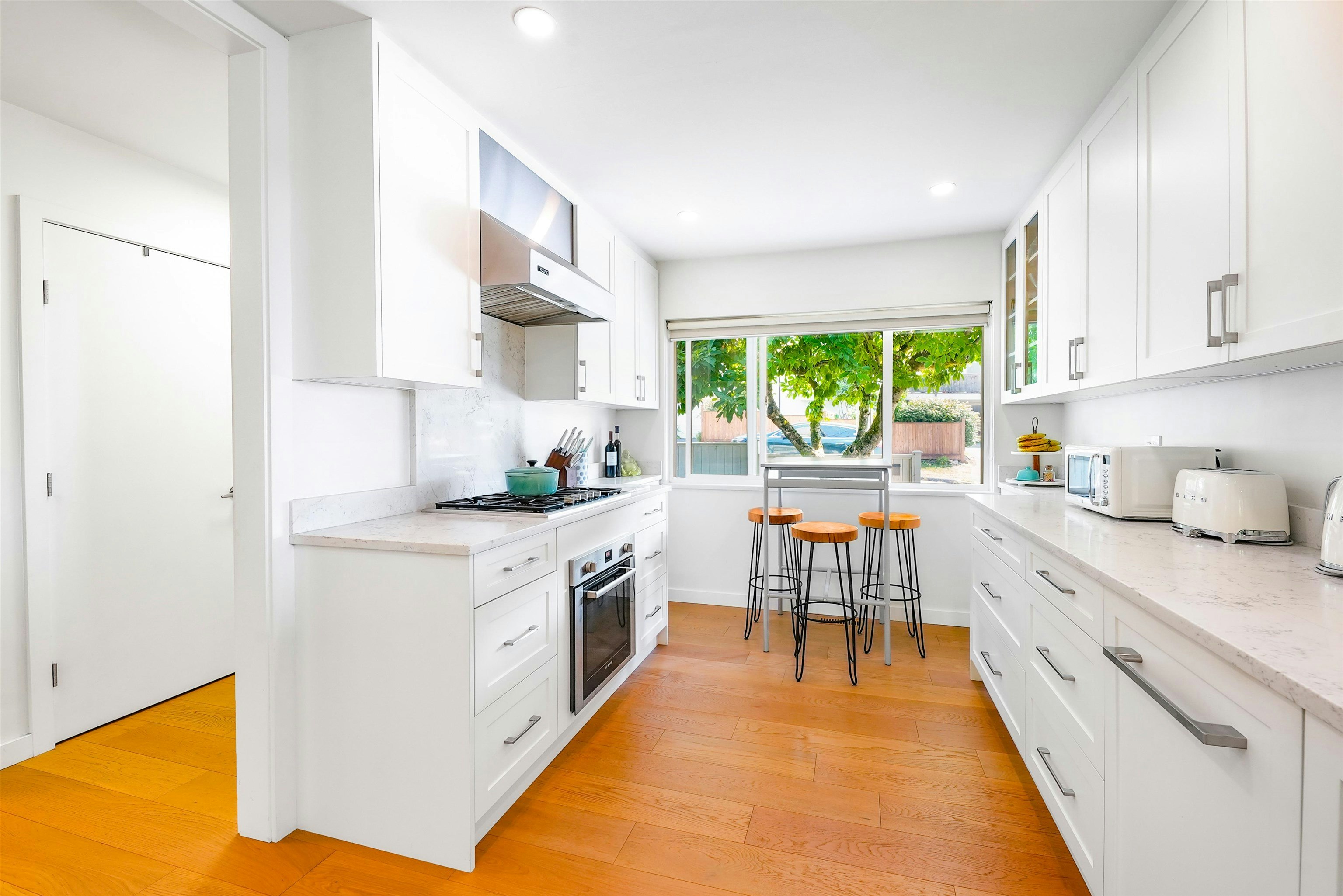 3277 Chesterfield Avenue, North Vancouver, BC, V7N 3M8 - 10