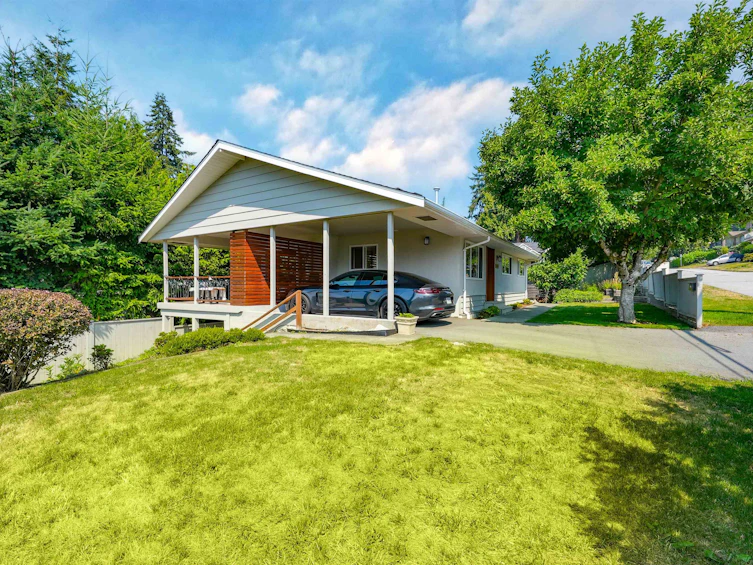 3277 Chesterfield Avenue, North Vancouver, BC, V7N 3M8 - 17