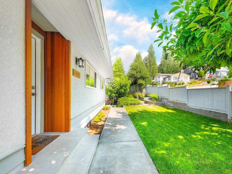 3277 Chesterfield Avenue, North Vancouver, BC, V7N 3M8 - 18