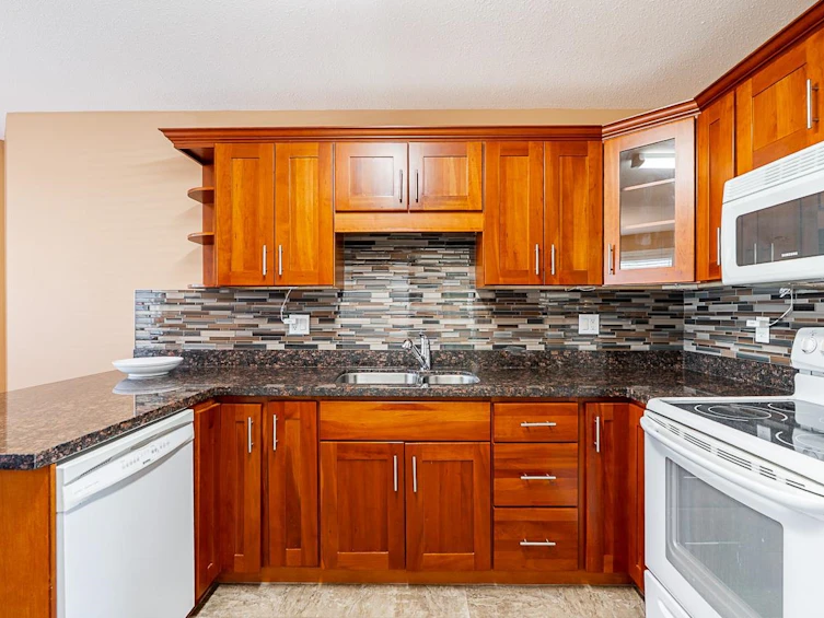 12-32615 Murray Avenue, Abbotsford, BC, V2T 4T8 - 7
