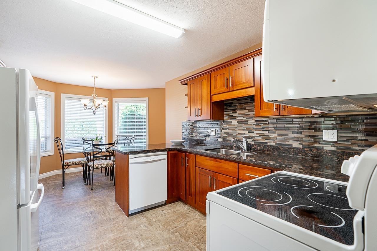 12-32615 Murray Avenue, Abbotsford, BC, V2T 4T8 - 6