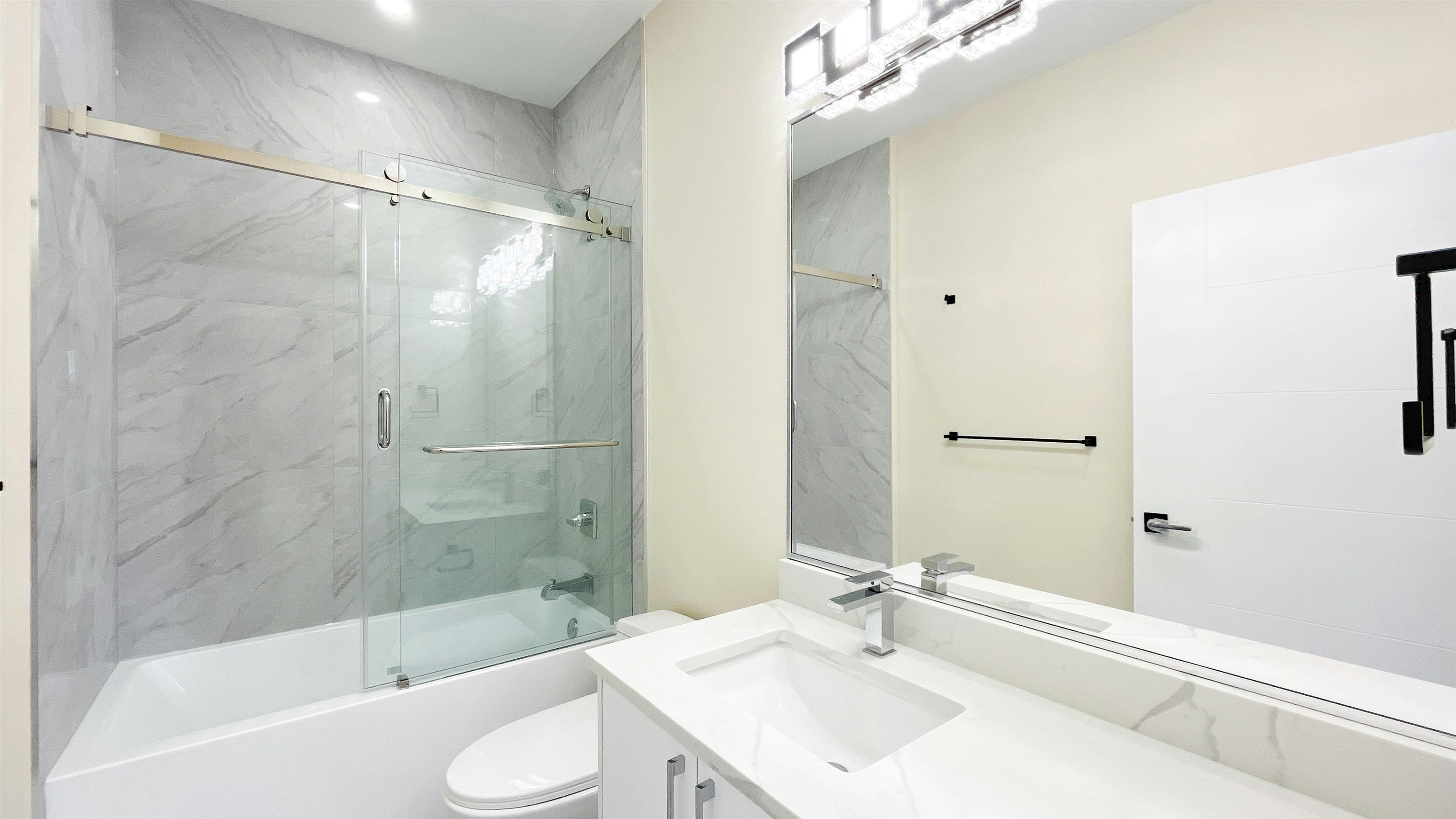 5169 57 Street, Delta, BC, V4K 3G2 - 30