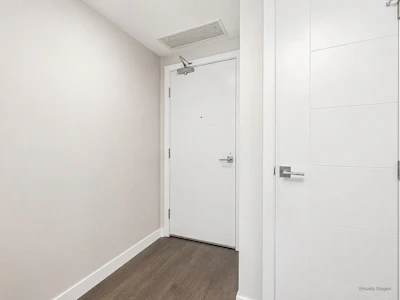 303-677 W 41st Avenue - 3
