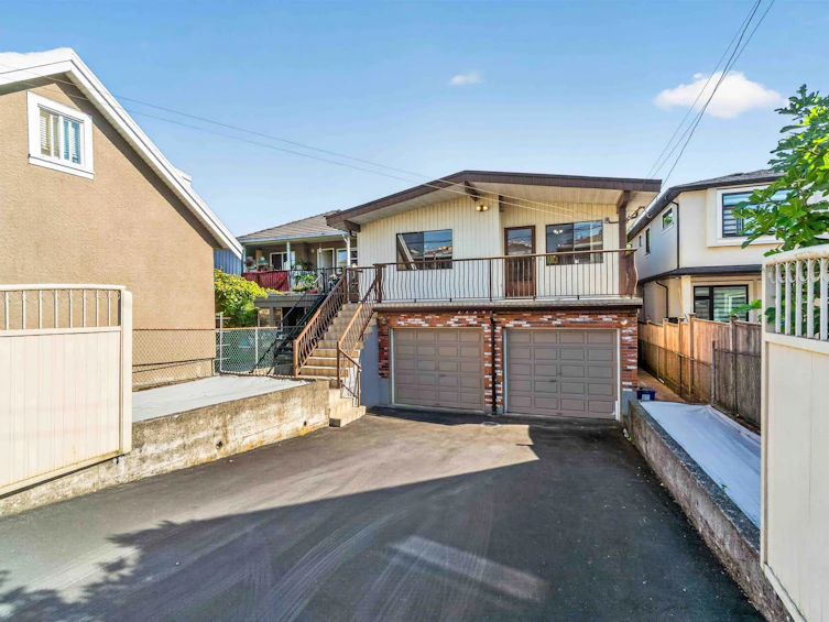 2739 E 8th Avenue, Vancouver, BC, V5M 1W7 - 38
