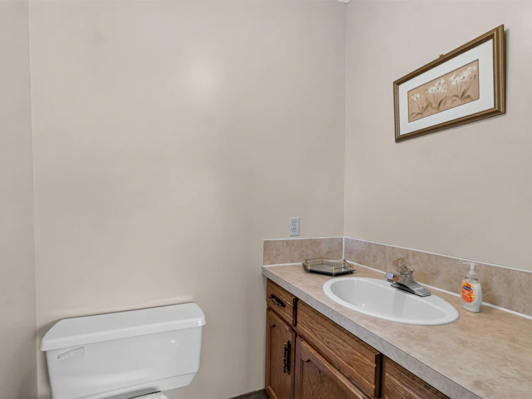2739 E 8th Avenue, Vancouver, BC, V5M 1W7 - 25