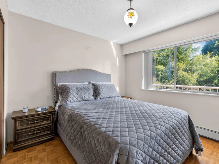 2739 E 8th Avenue, Vancouver, BC, V5M 1W7 - 26