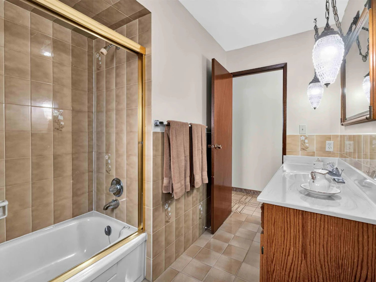 2739 E 8th Avenue, Vancouver, BC, V5M 1W7 - 29