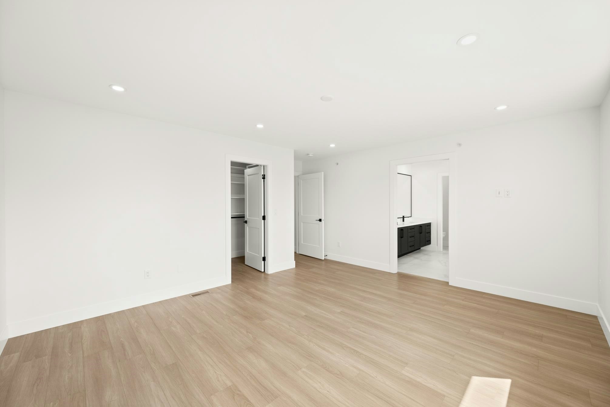 34030 Parr Avenue, Mission, BC, V2V 6B2 - 18