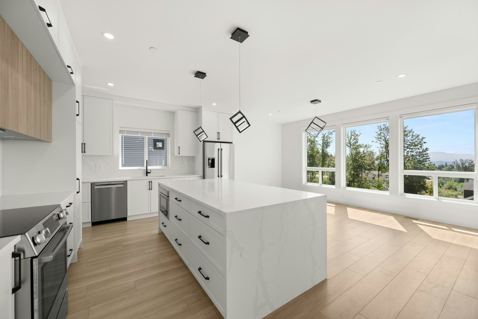 34030 Parr Avenue, Mission, BC, V2V 6B2 - 6