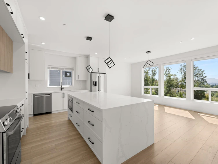 34030 Parr Avenue, Mission, BC, V2V 6B2 - 6