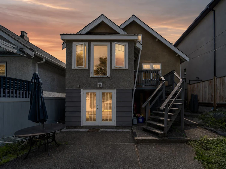 4327 W 12th Avenue, Vancouver, BC, V6R 2P9 - 21