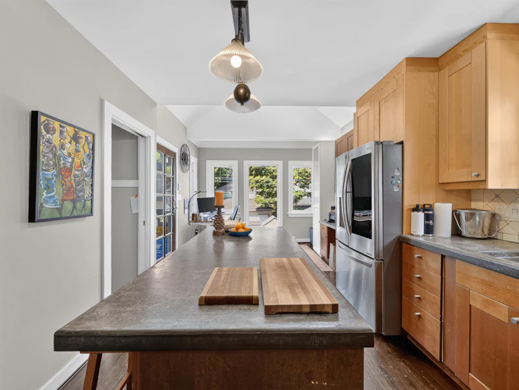 4327 W 12th Avenue, Vancouver, BC, V6R 2P9 - 9