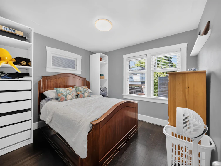 4327 W 12th Avenue, Vancouver, BC, V6R 2P9 - 6