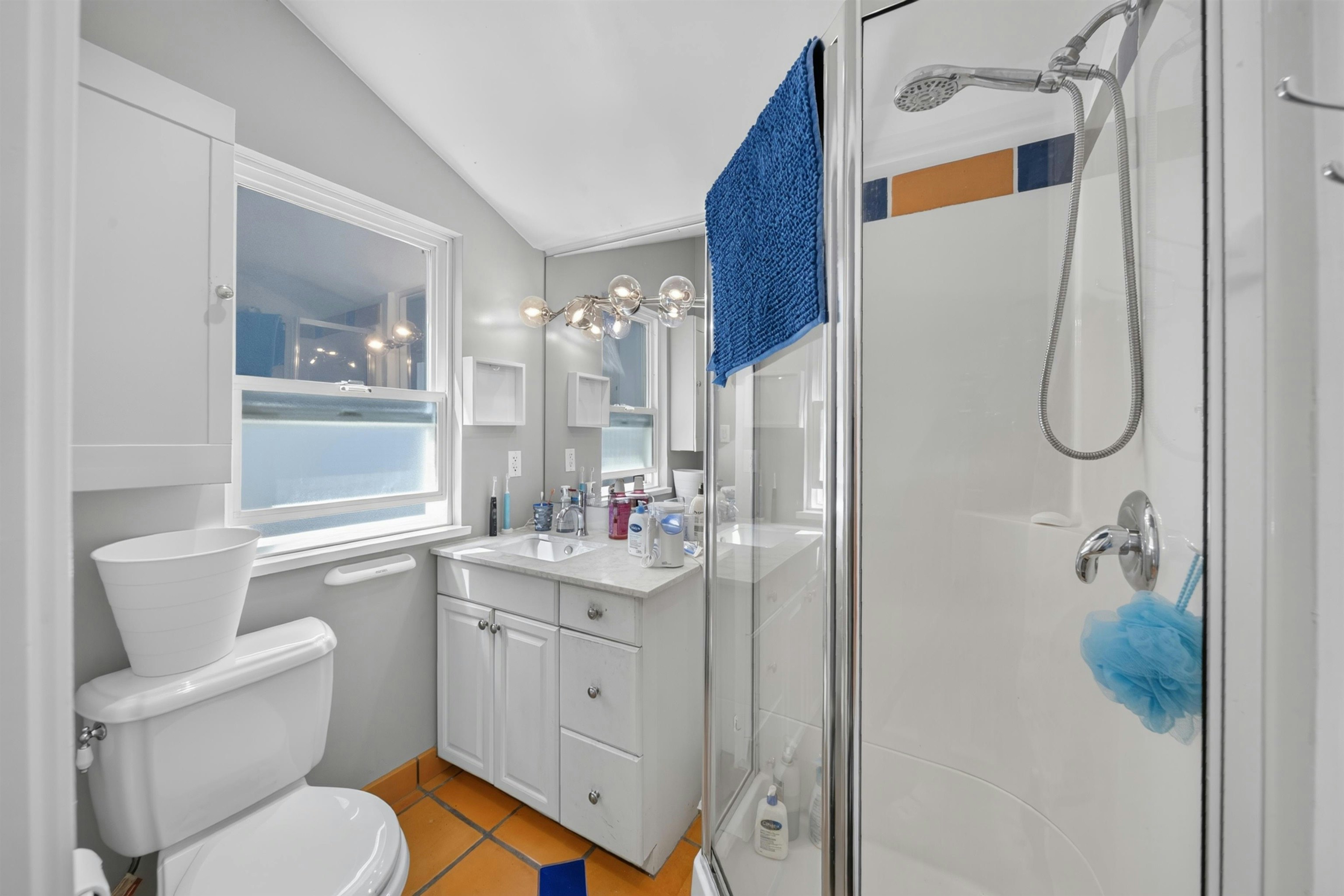 4327 W 12th Avenue, Vancouver, BC, V6R 2P9 - 13