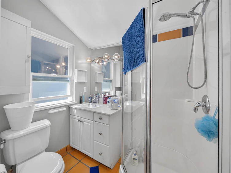4327 W 12th Avenue, Vancouver, BC, V6R 2P9 - 13