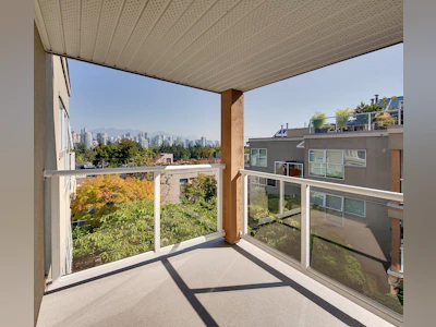 204-943 W 8th Avenue - 3