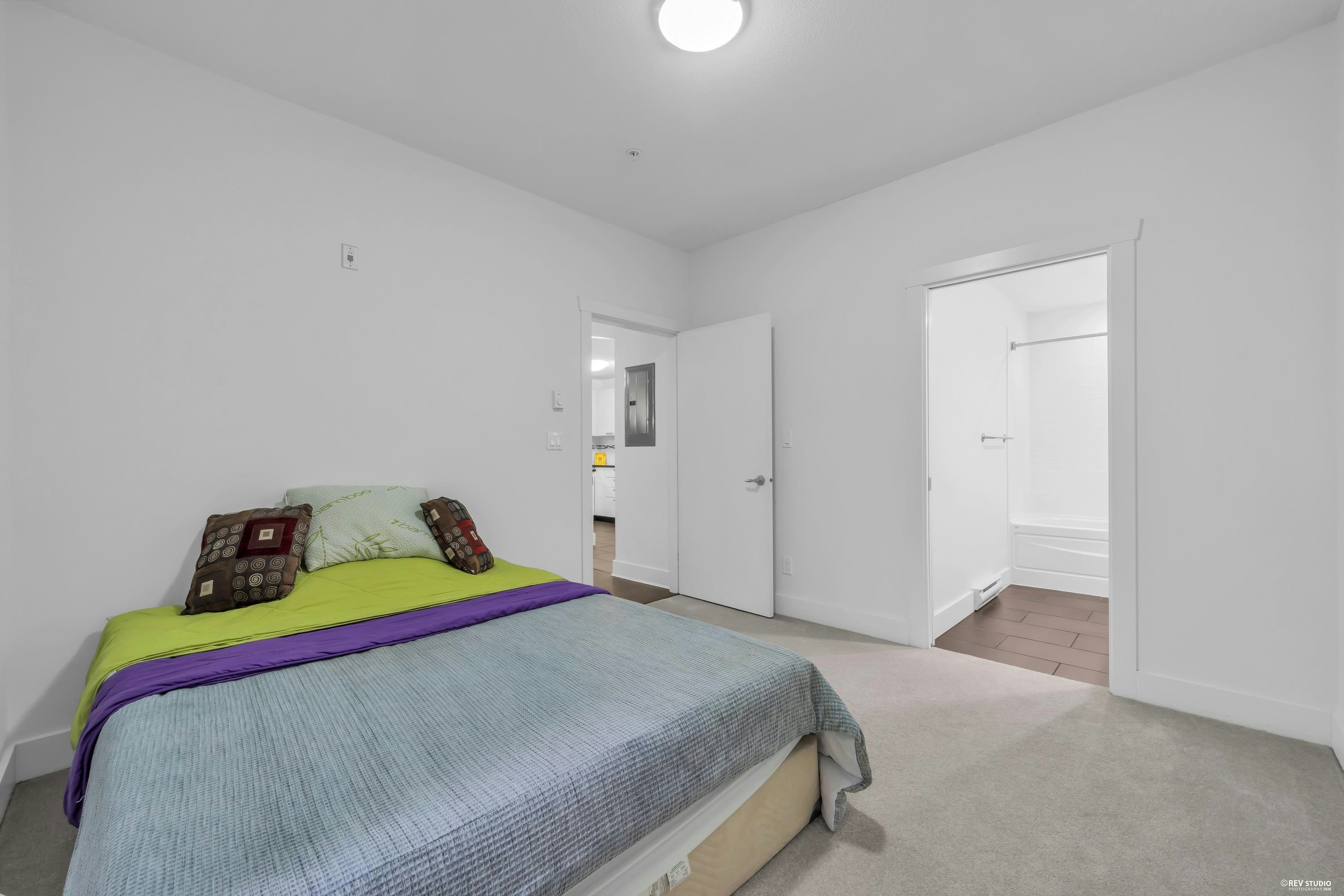 203-7418 Byrnepark Walk, Burnaby, BC, V3N 0B3 - 12