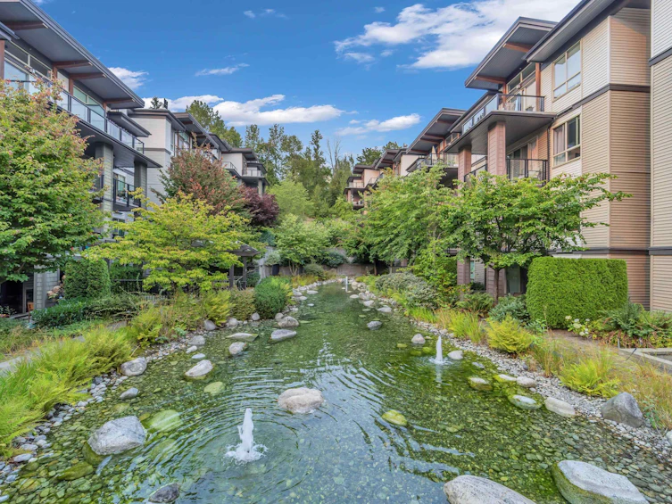 203-7418 Byrnepark Walk, Burnaby, BC, V3N 0B3 - 26