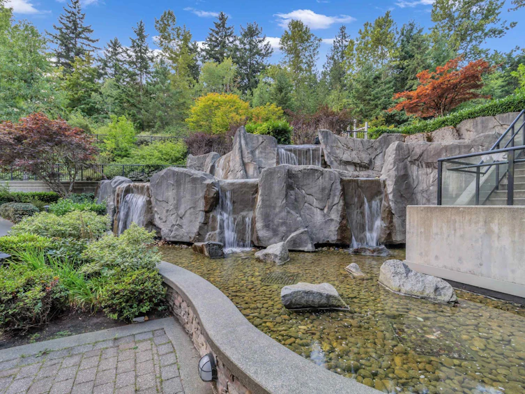 203-7418 Byrnepark Walk, Burnaby, BC, V3N 0B3 - 19