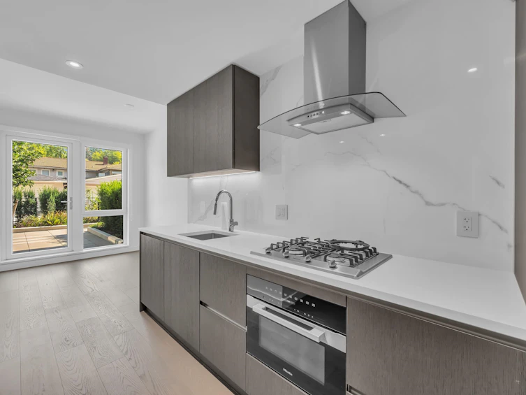 108-5168 Cambie Street, Vancouver, BC, V5Z 0K7 - 9